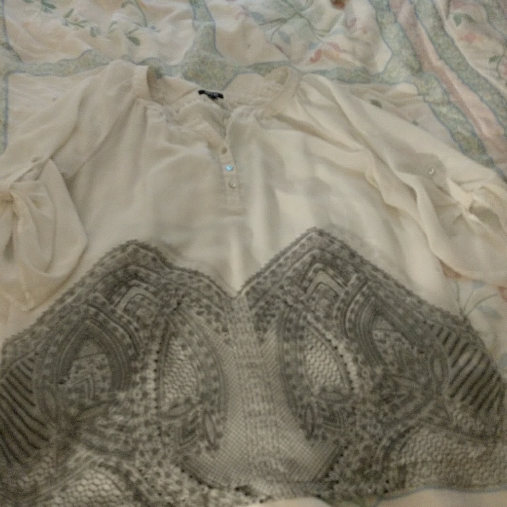Blouse size XL